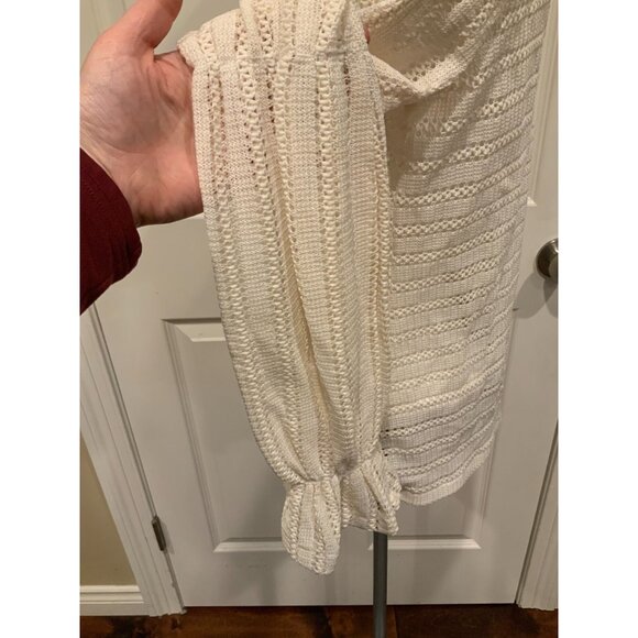 Michael Kors Cream Loose Knit Long Sleeve Shirt W/ Rear Key Hole, Size Small - Picture 5 of 8